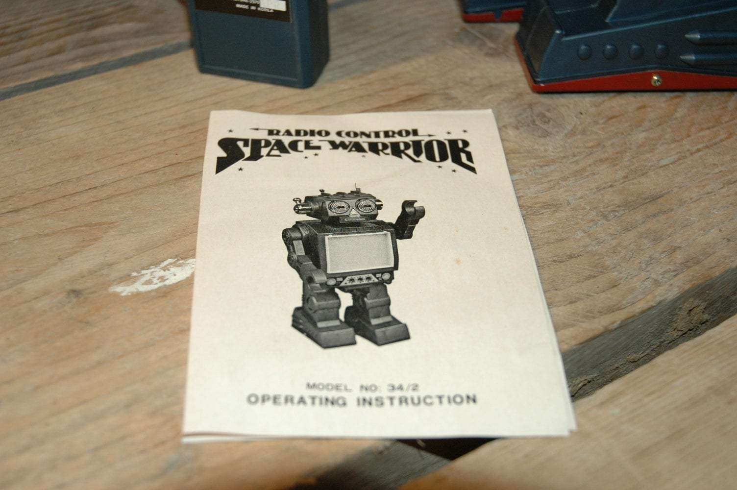 Straco - Radio Controlled Space Warrior