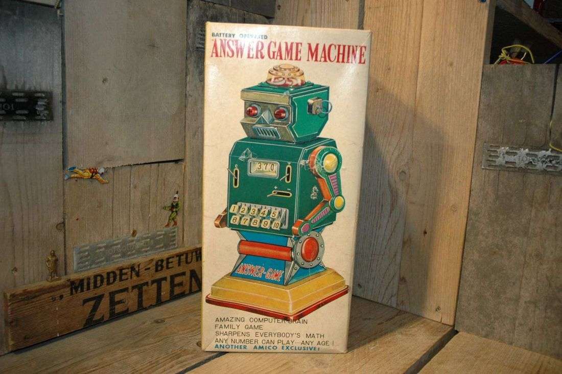 Ichida - Answer Game Machine