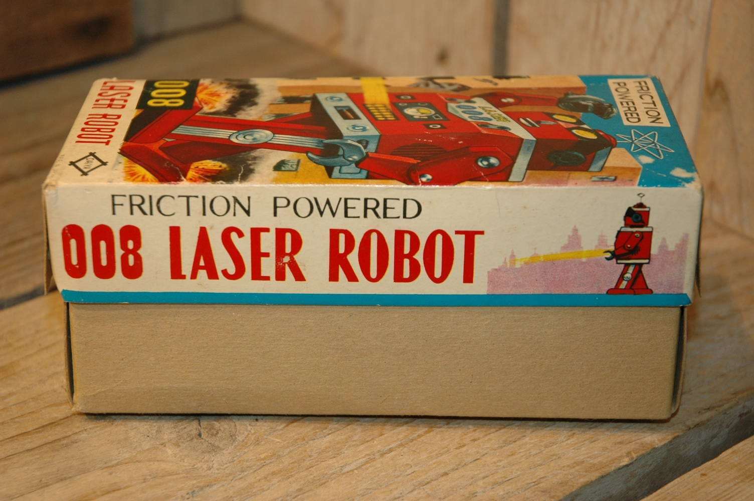 Daiya - Laser 008 Robot
