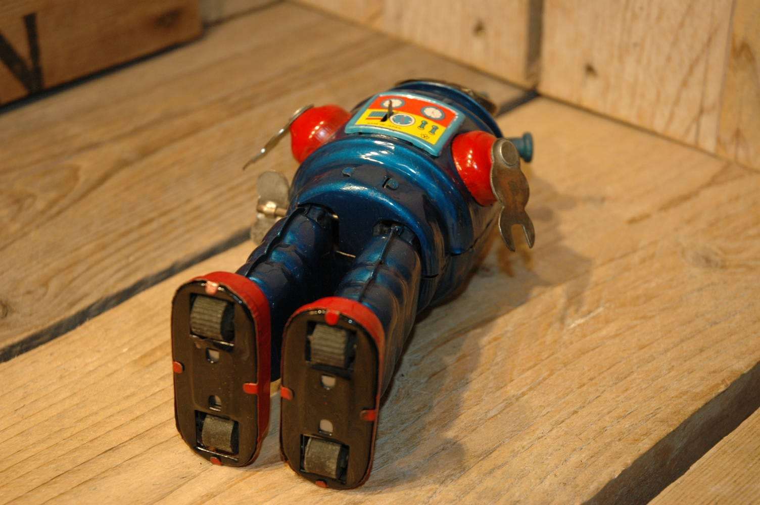 Yonezawa Mechanical Space Robot aka Conehead Robot Vintage Spacetoys