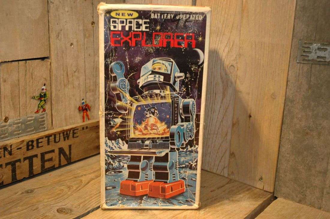 Horikawa - New Space Explorer     Grey Variation