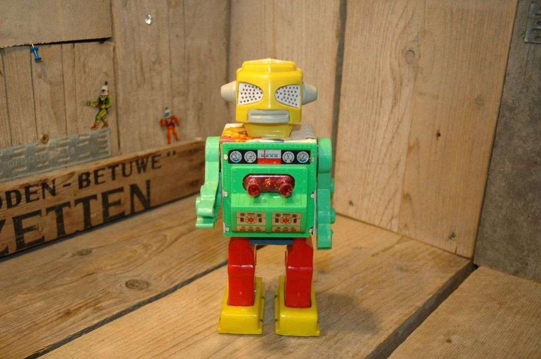 Shen Chen Toy Factory - King Kong of Mars aka Flower Robot