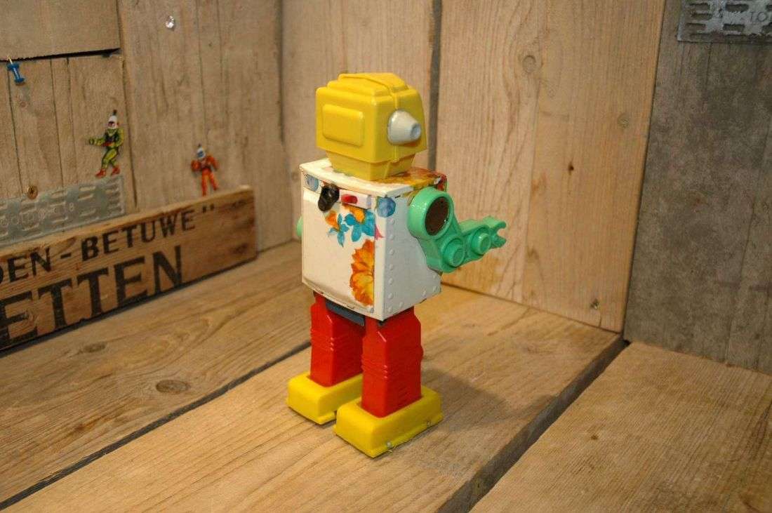 Shen Chen Toy Factory - King Kong of Mars aka Flower Robot