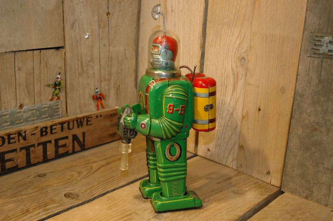 Daiya - Space Conqueror Green variation