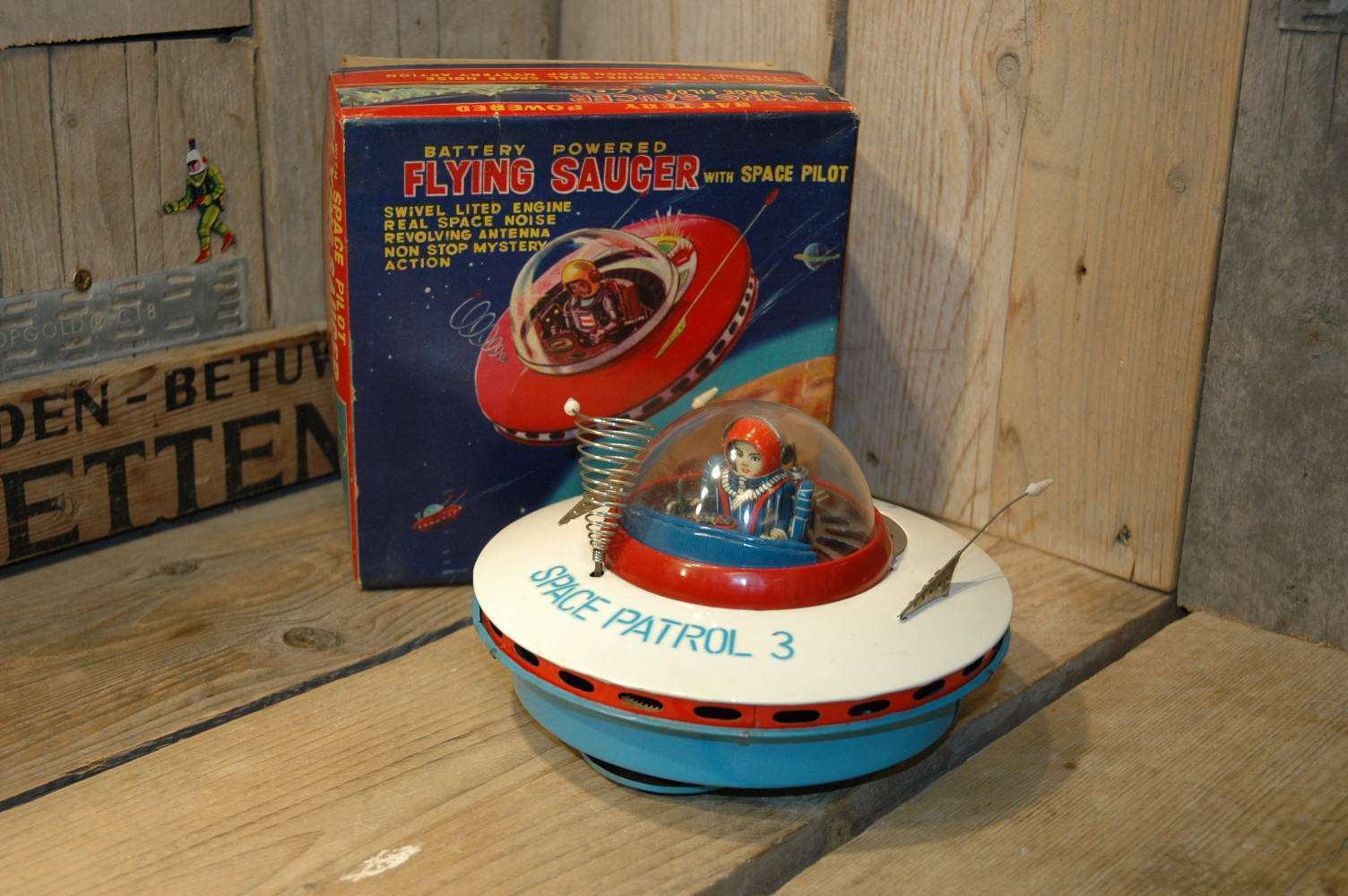 Yoshiya KO - Flying Saucer Space Patrol 3