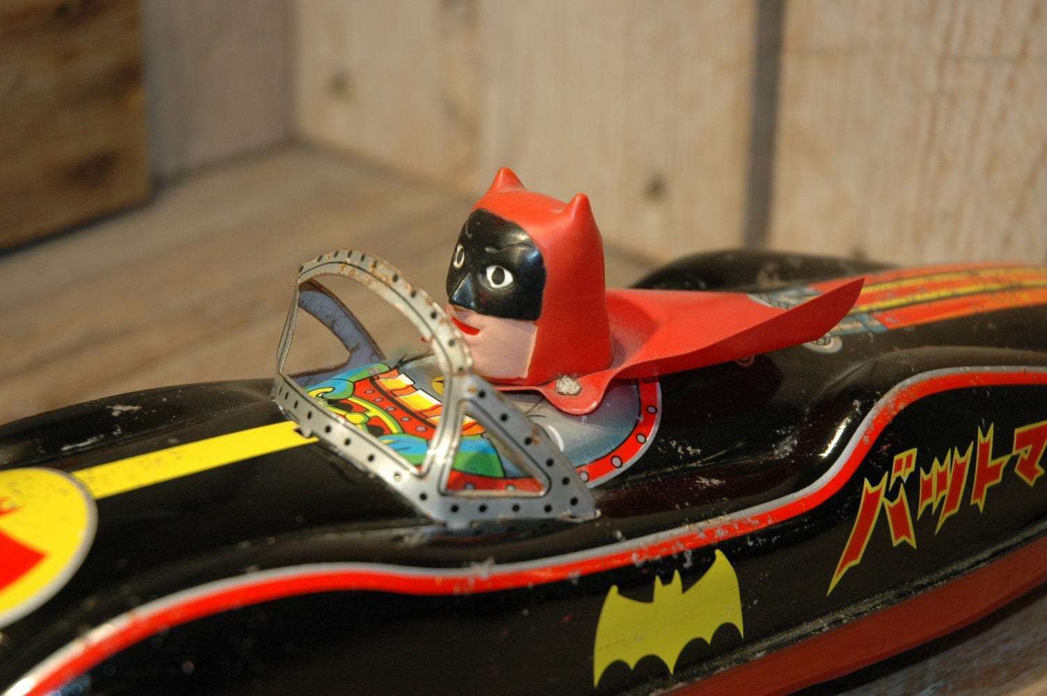 Modern Toys - Batman Batmobile