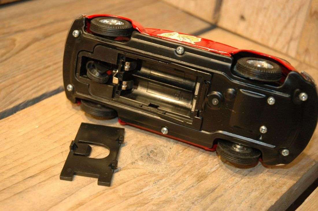 Shinsei - Mazinger Z Volkswagen Beetle