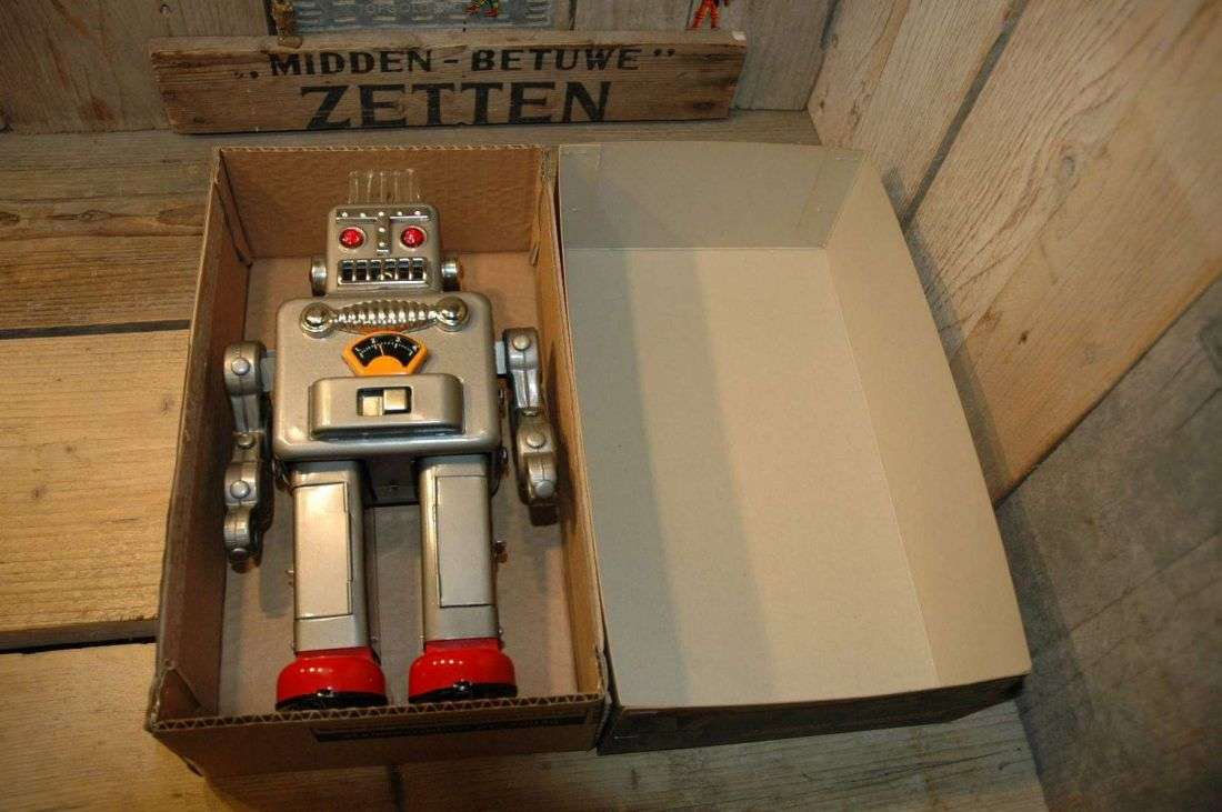 Yonezawa - Smoking Robot