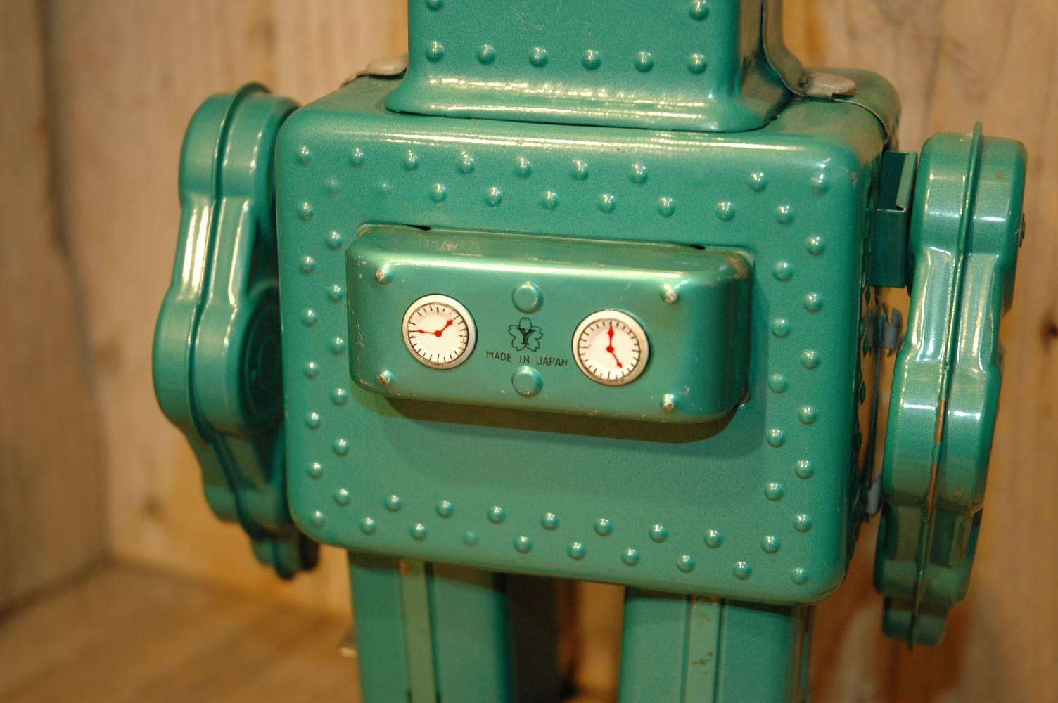 Yonezawa - Smoking Robot Green variation