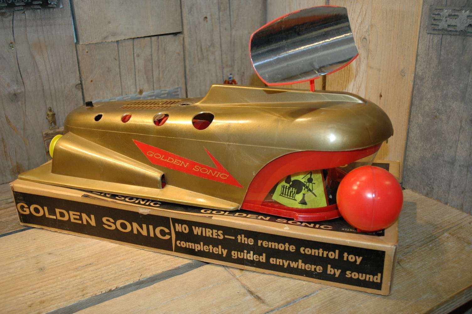 Tigrett Industries - The Golden Sonic