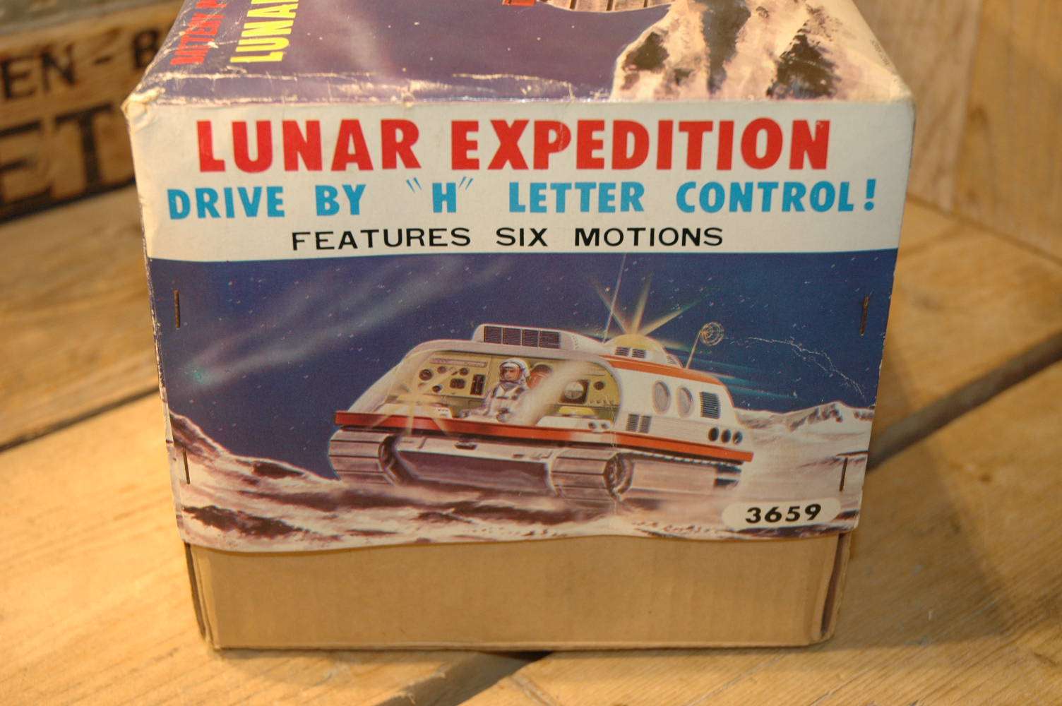 Modern Toys - Lunar Expedition