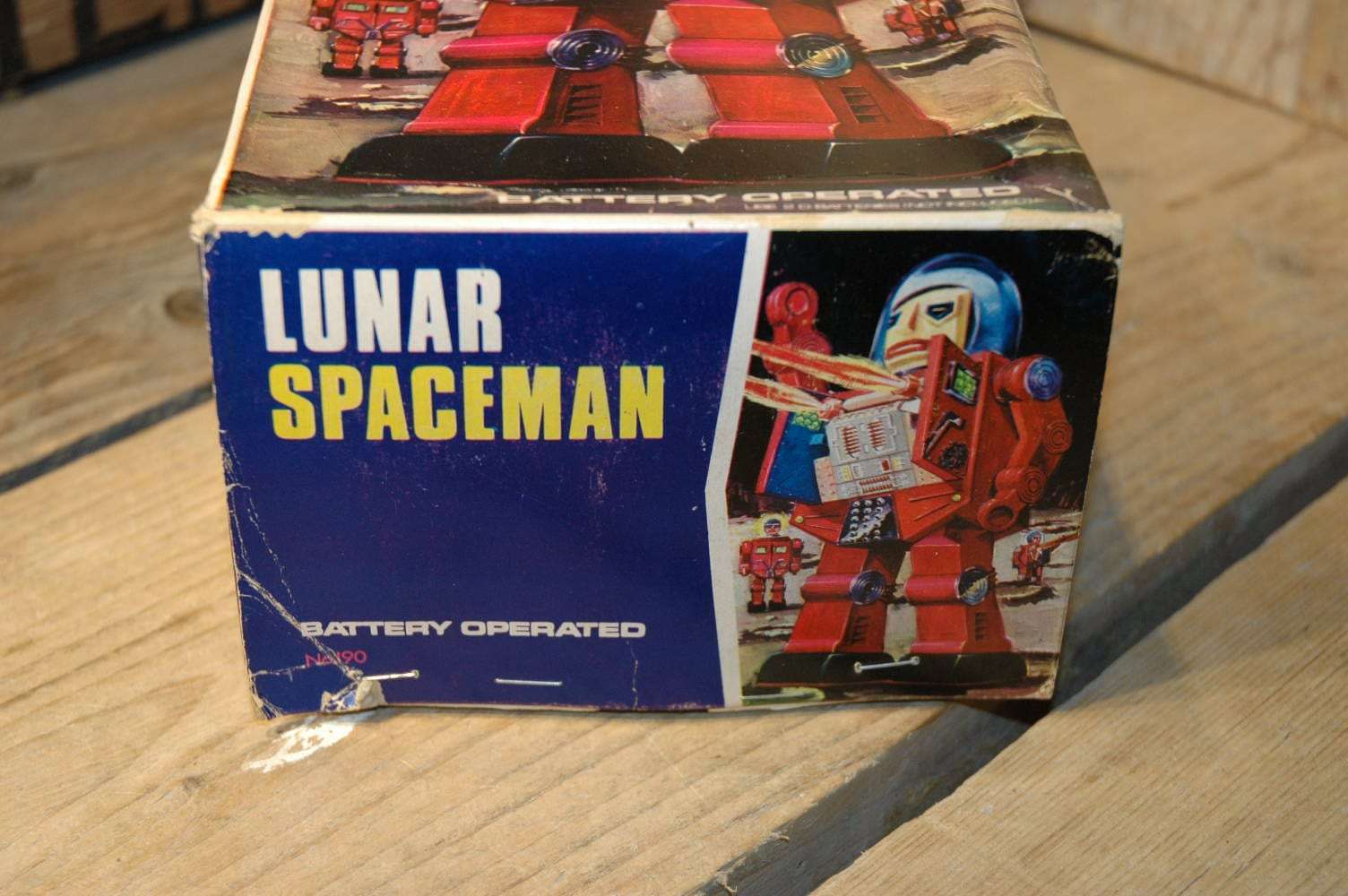 hong kong - lunar spaceman