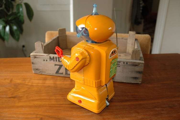 Paya - Robot a Resorte Orange variation