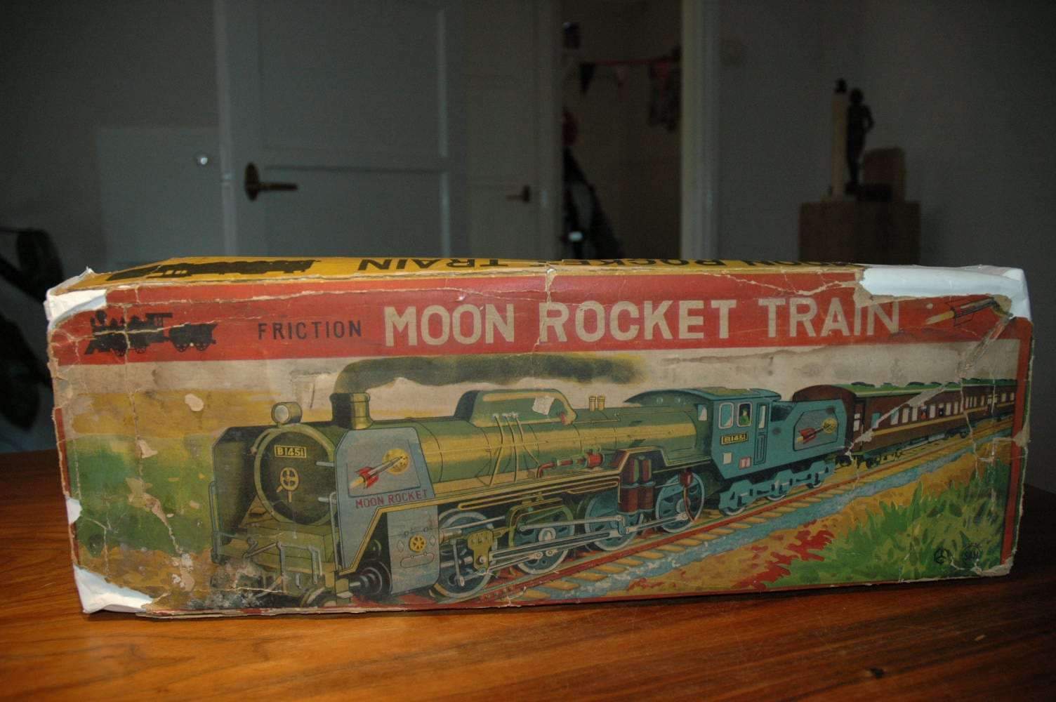 Marusan - Moon Rocket Space Train