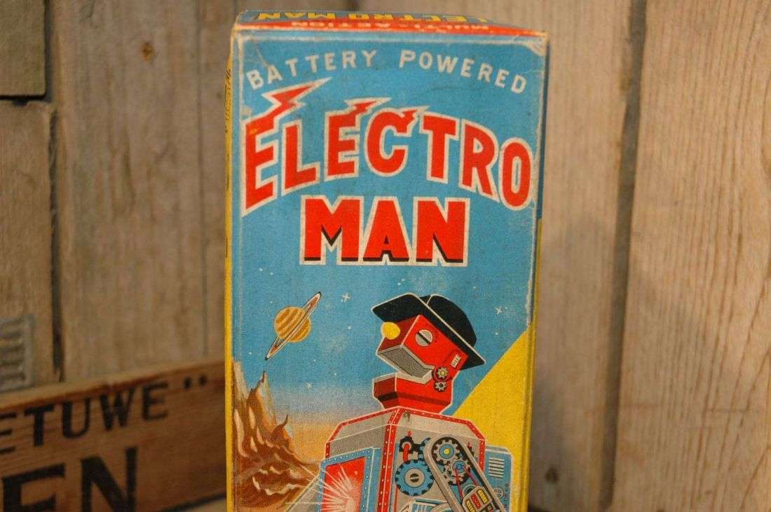 Yoneya ( SY ) - Electroman