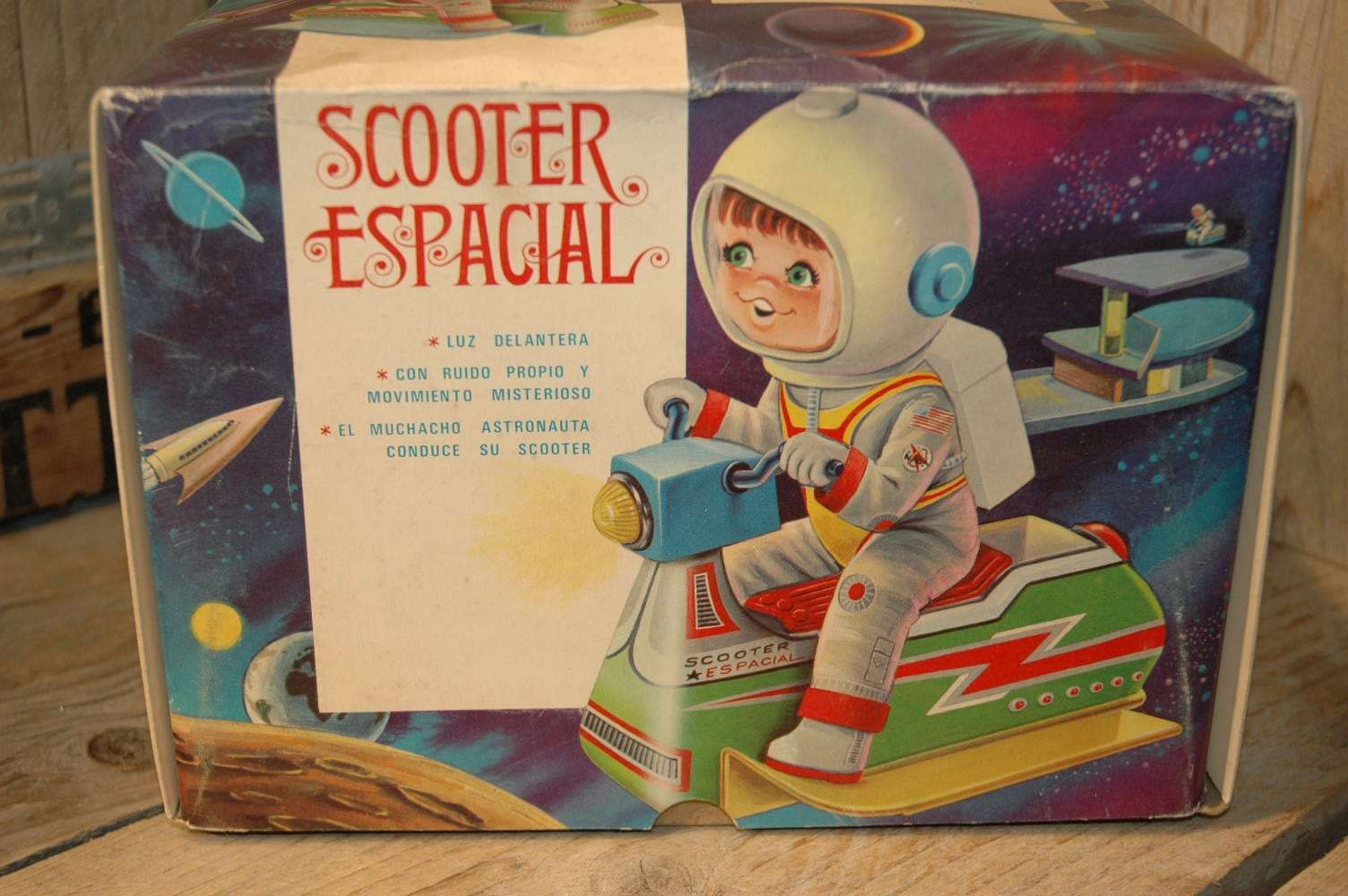 EGE - Scooter Espacial