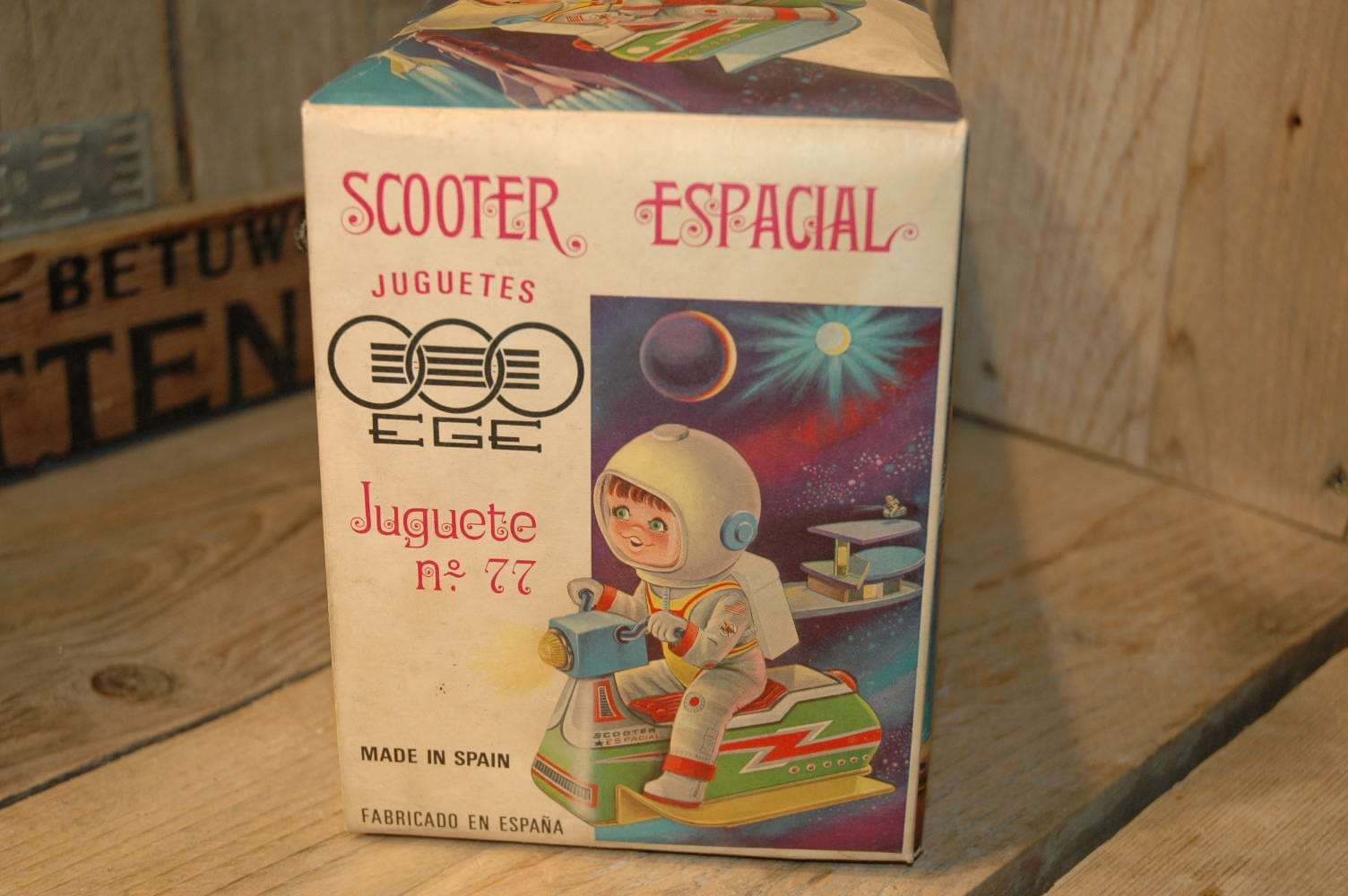 EGE - Scooter Espacial