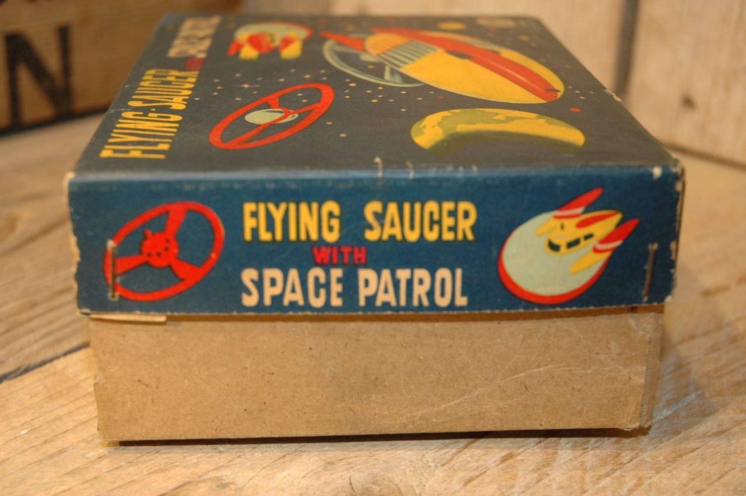 Modern Toys - Flying Saucer with Space Patrol