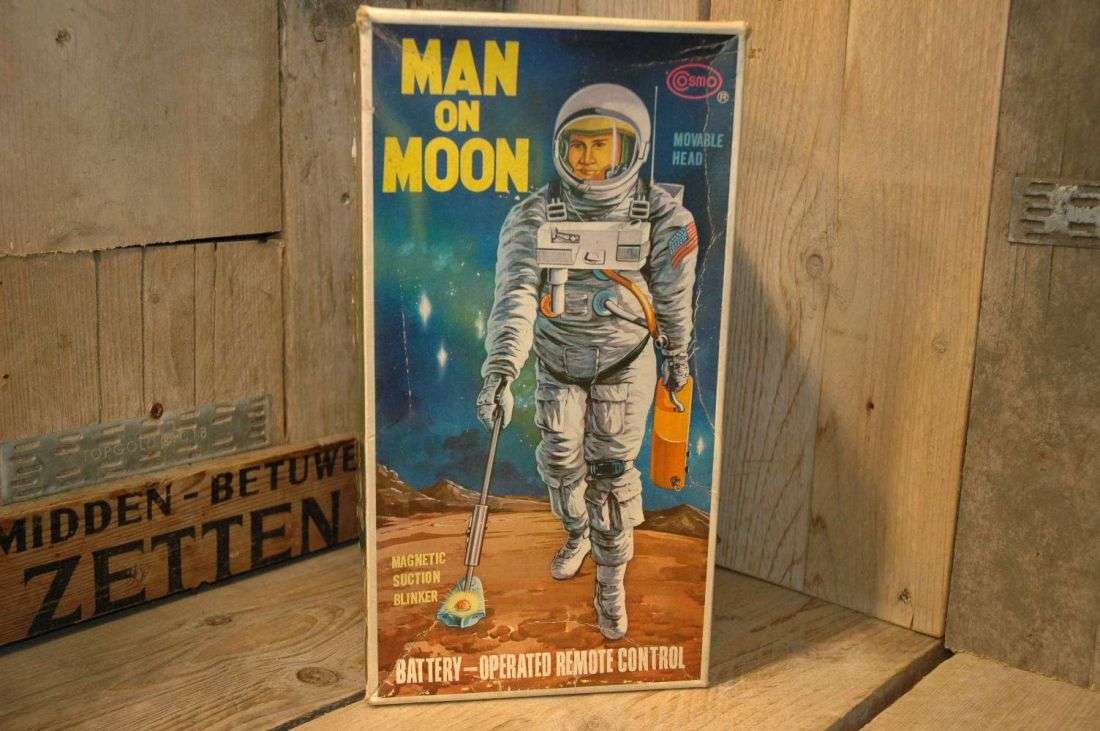 Osmo Hong Kong - Man on Moon