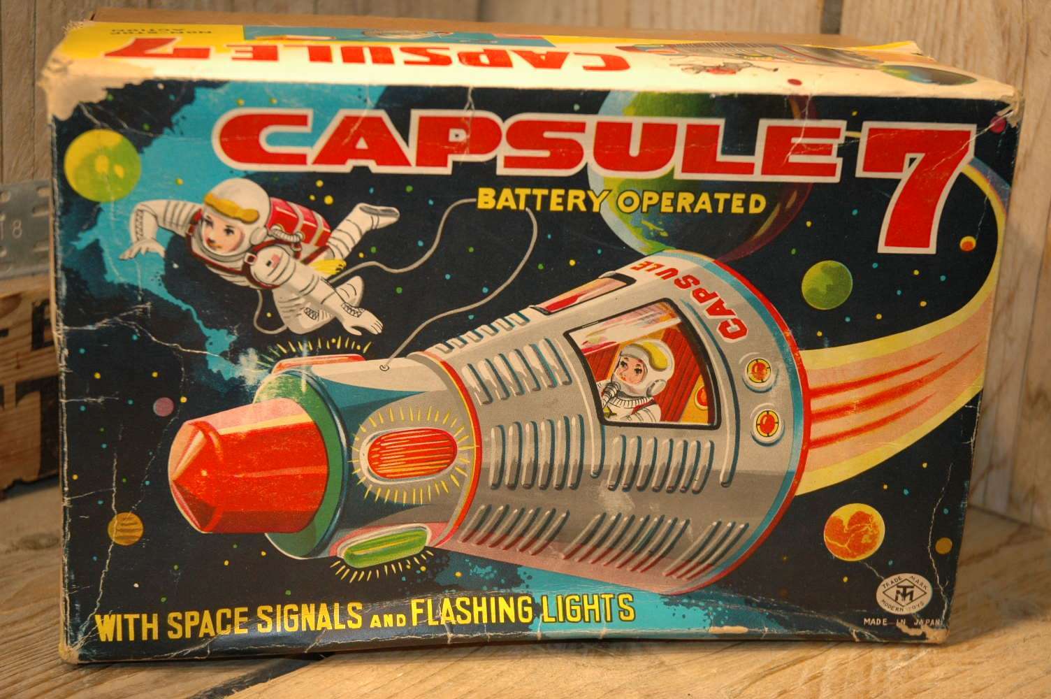 Modern Toys - Capsule 7