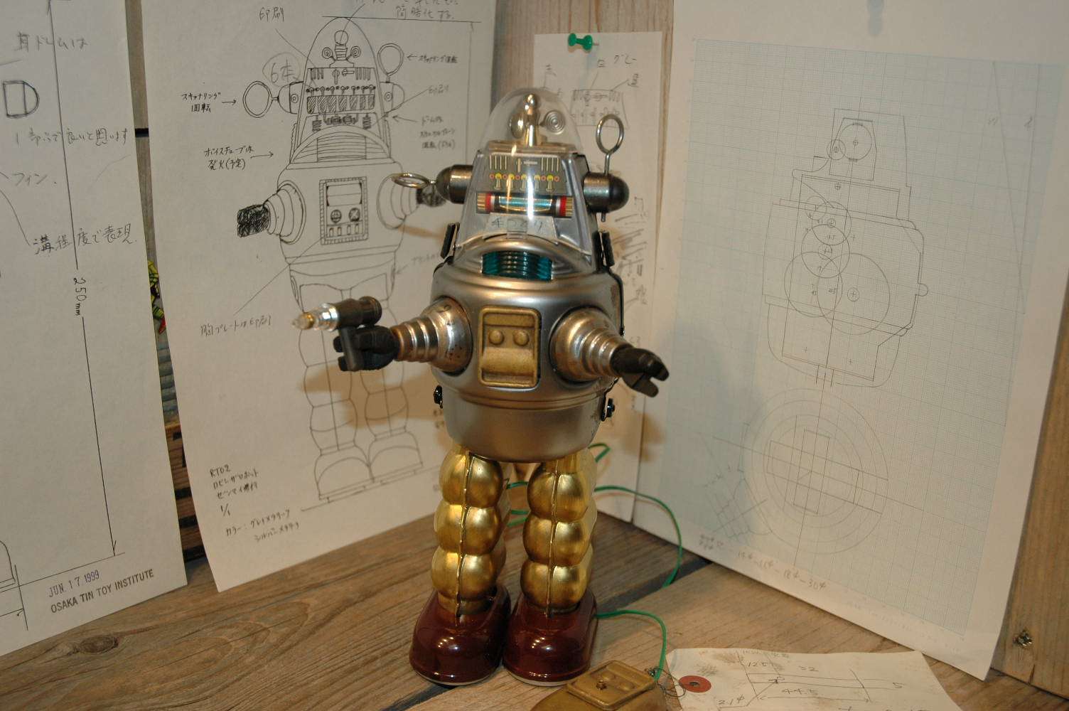 Osaka Tin Toy Institute - Robby the Robot Prototype