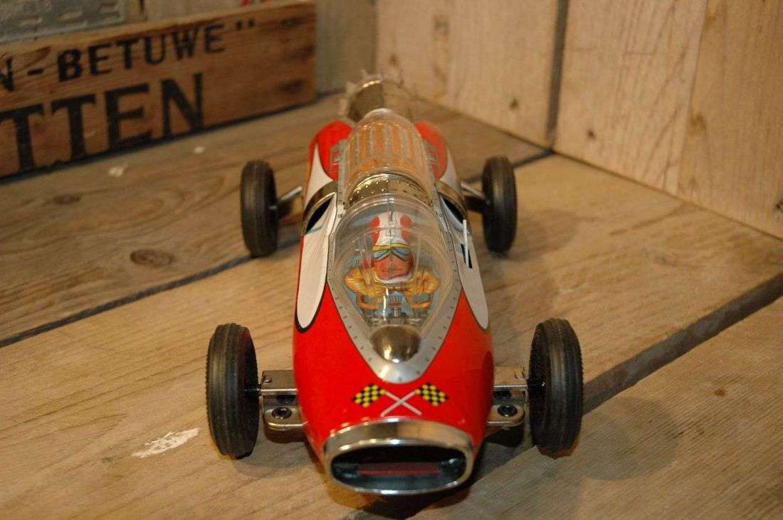 Daiya - Astro Racer