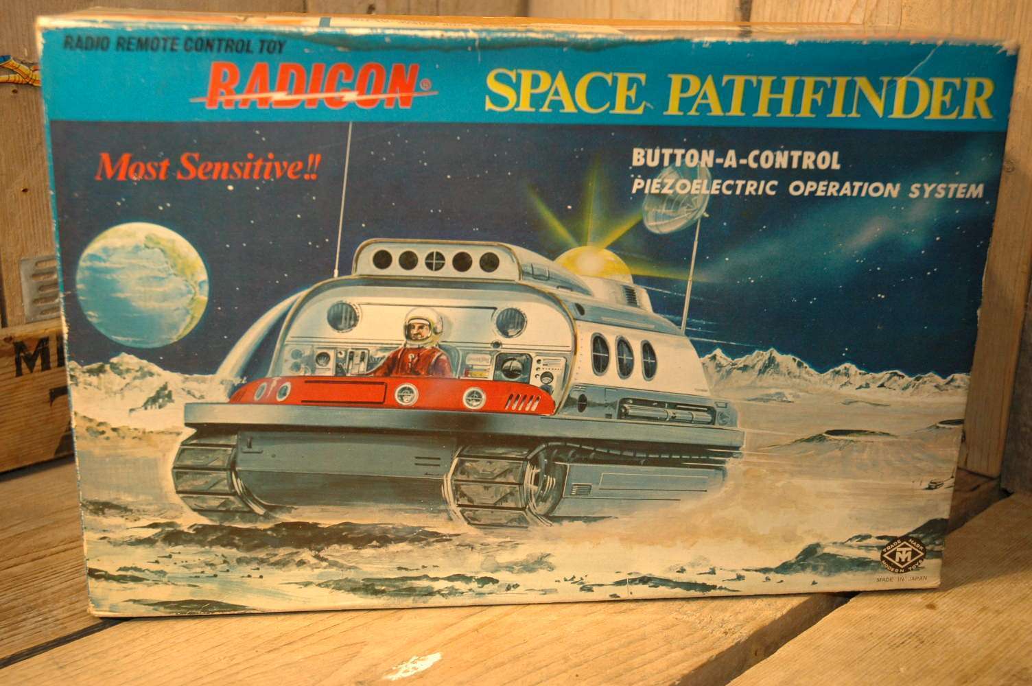 Modern Toys - Radicon Space Pathfinder