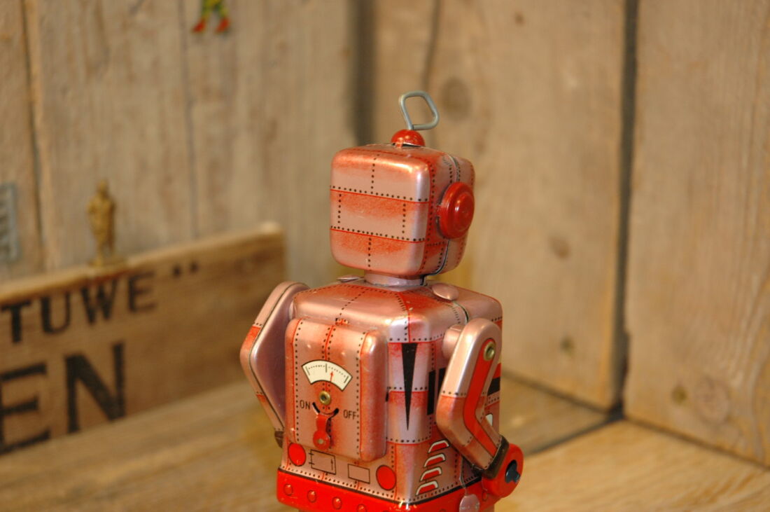 Sankei – Robot 5 ( Pink Variation )