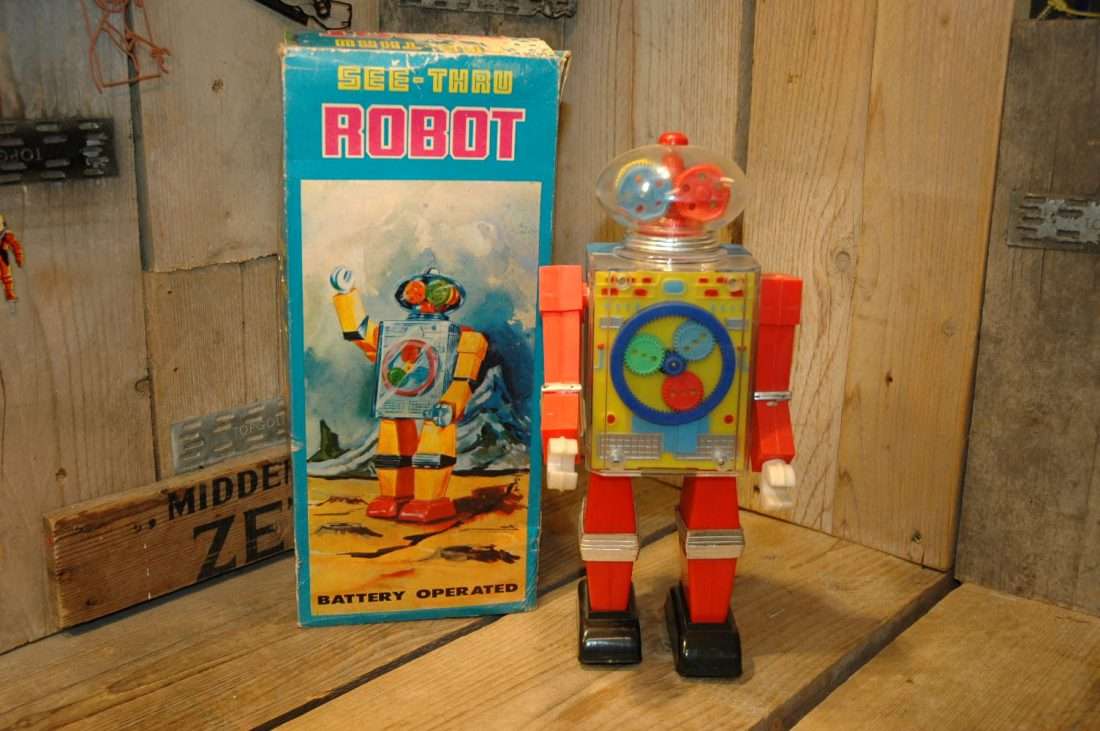 Hong Kong - See Thru Robot