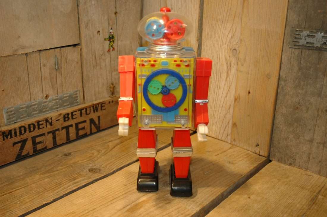 Hong Kong - See Thru Robot