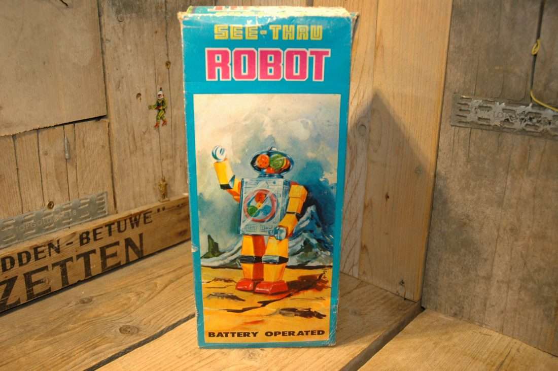 Hong Kong - See Thru Robot