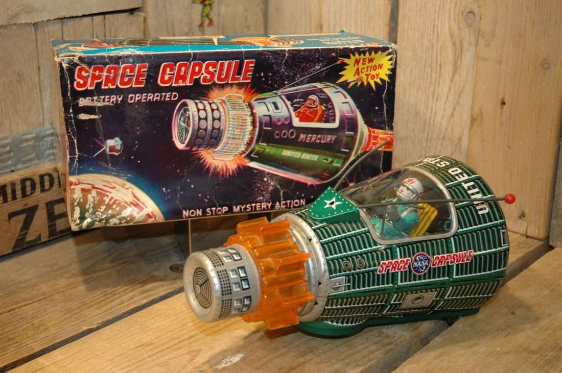 Horikawa - Space Capsule
