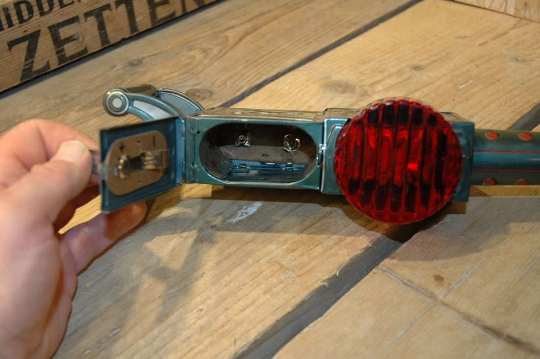 Nomura - X Ray Gun