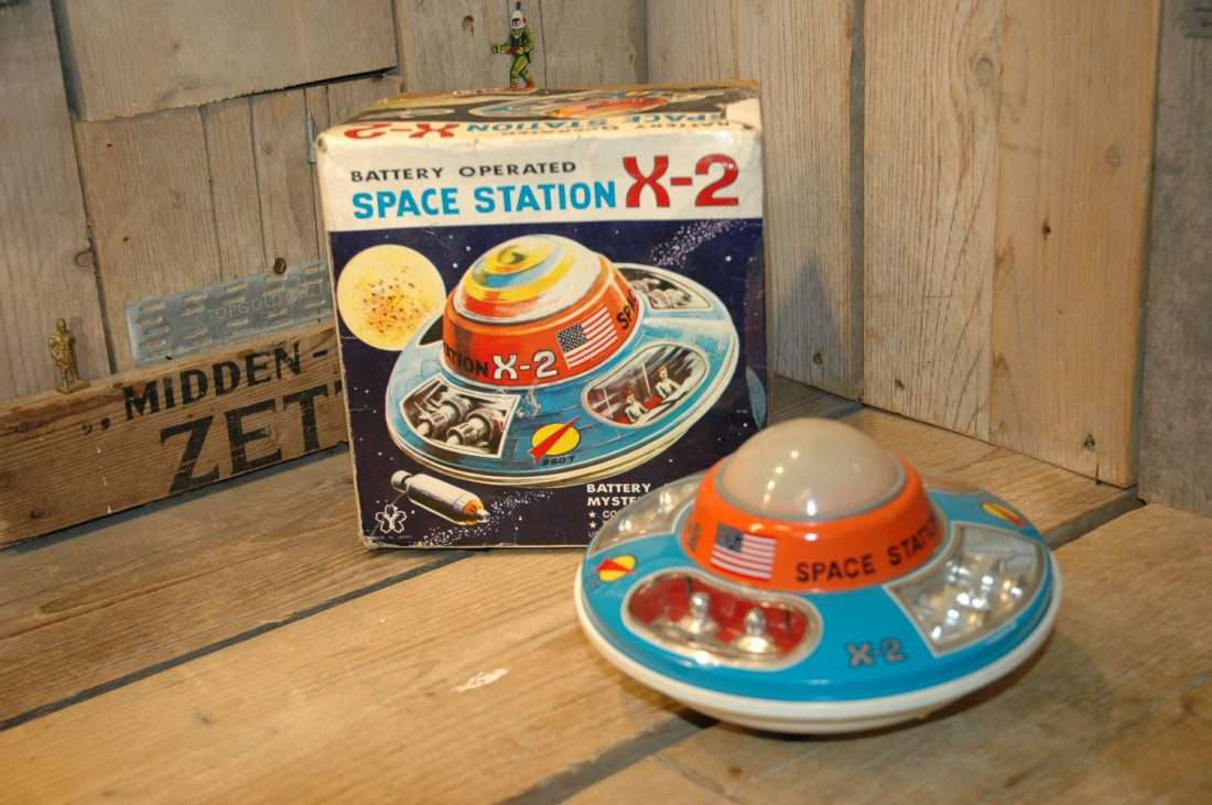 Yonezawa -Space Station X-2