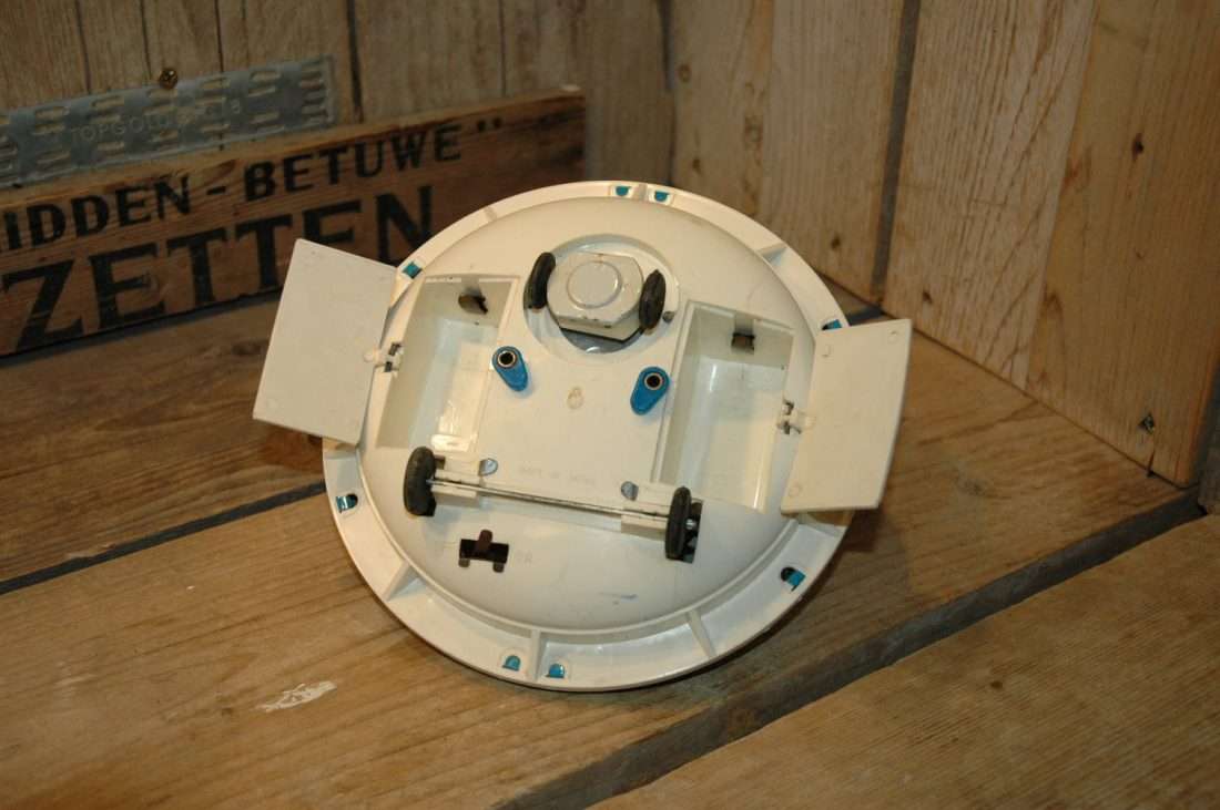 Yonezawa -Space Station X-2