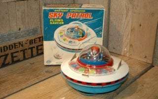 Yoshiya - Sky Patrol Flying Saucer