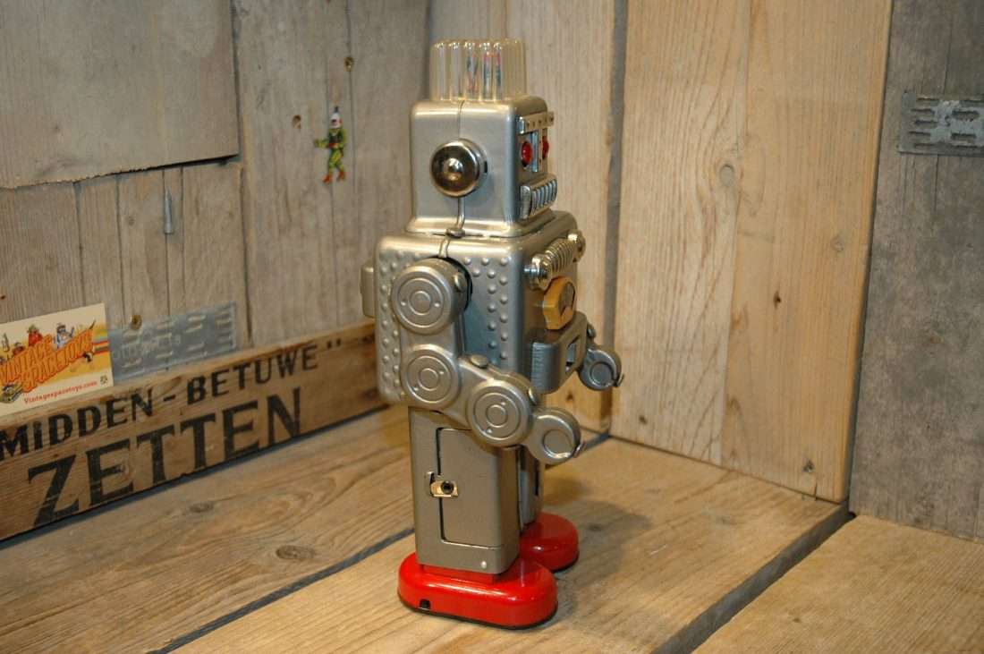 Linemar Toys - Smoking Space Man