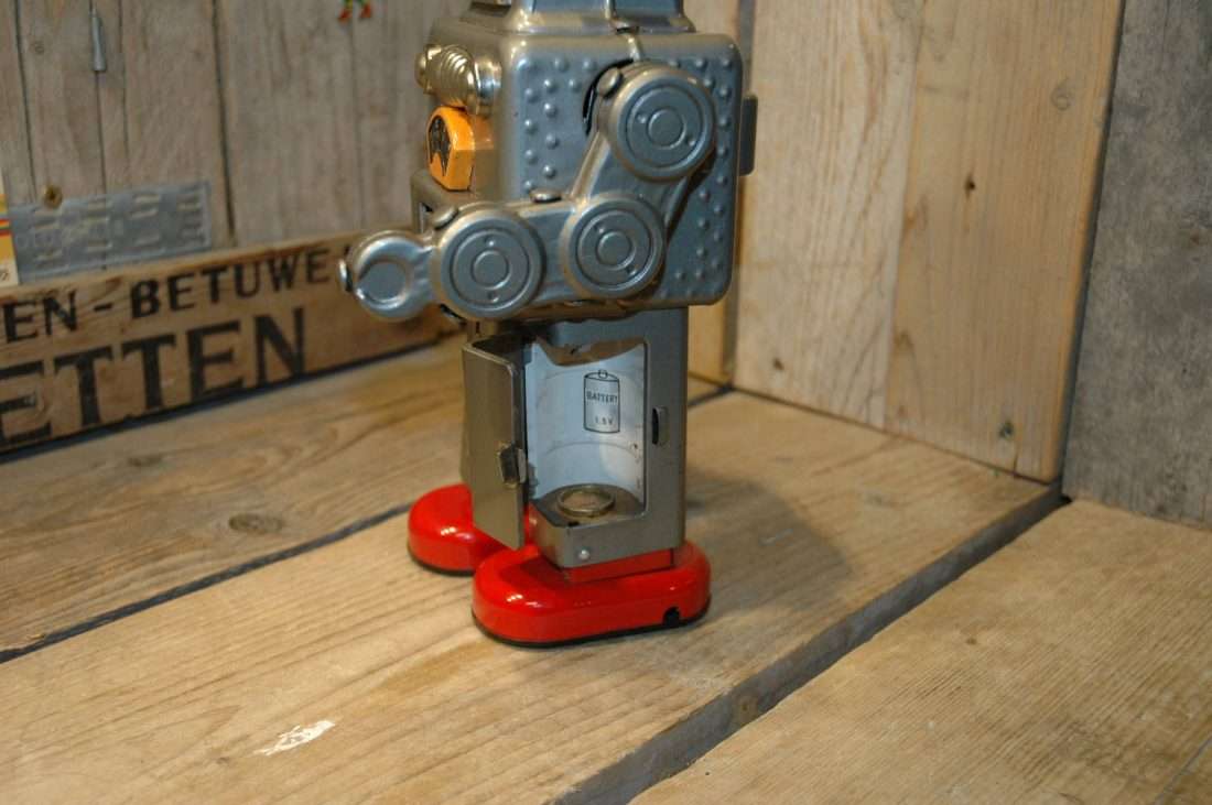 Linemar Toys - Smoking Space Man