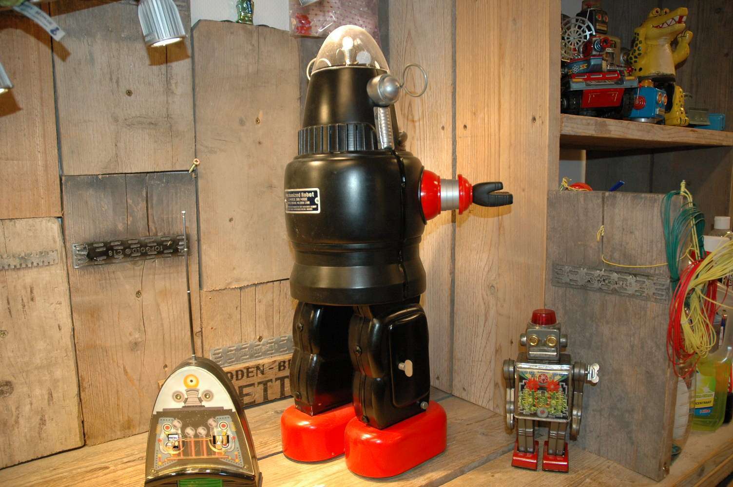Metal House - Mechanized Robby Robot Prototype 000 of 200