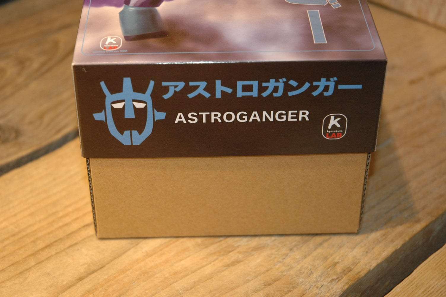 Kyarakuta Lab - Astroganger