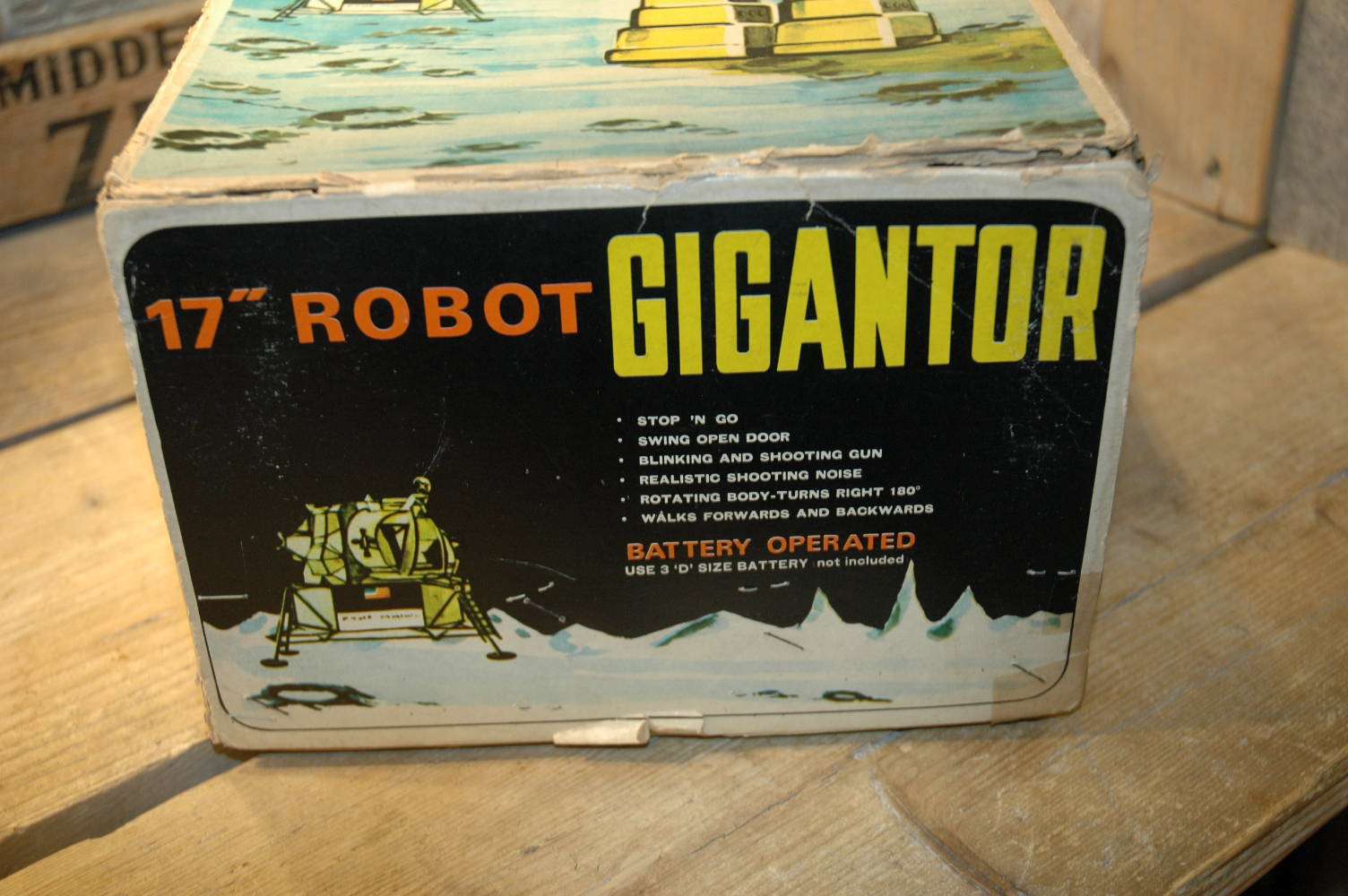 Mego Hong Kong – Gigantor 17″ Robot.