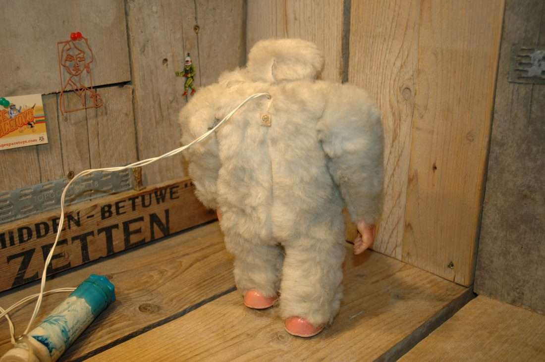Marx Toys - Yeti The Abominable Snow Man