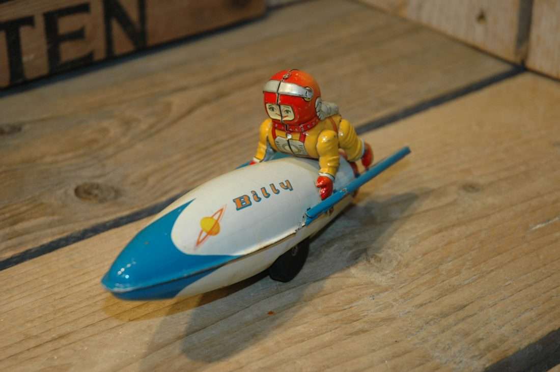 Modern Toys - Billy the space traveler