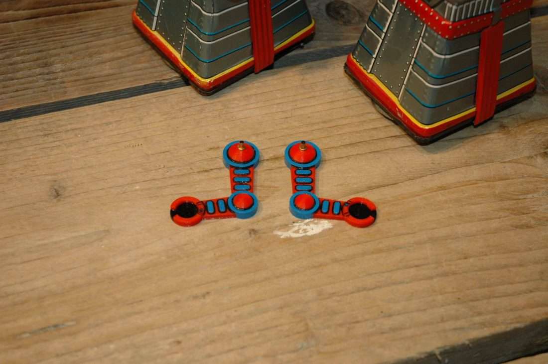 Yoshiya - Atom Robot set of replacement arms