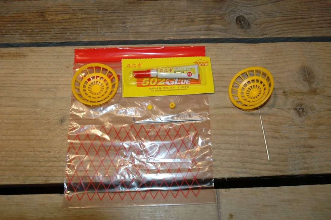 alps antenna yellow