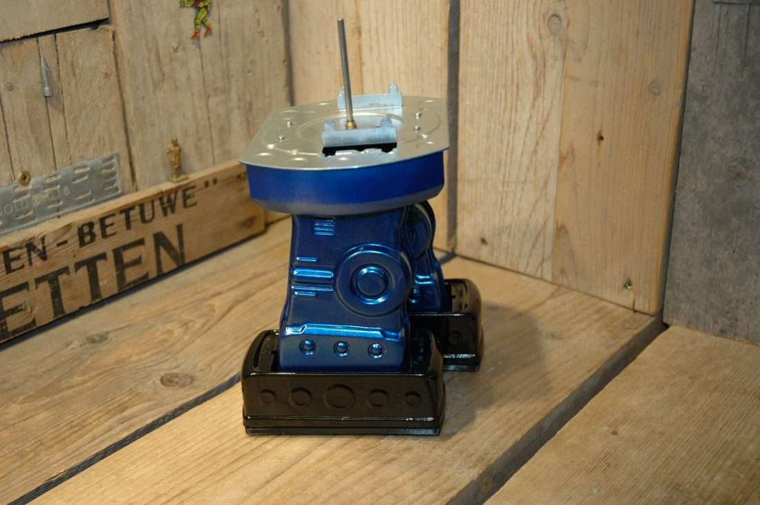 VST / SH - Shigeru Giant Laser Robot