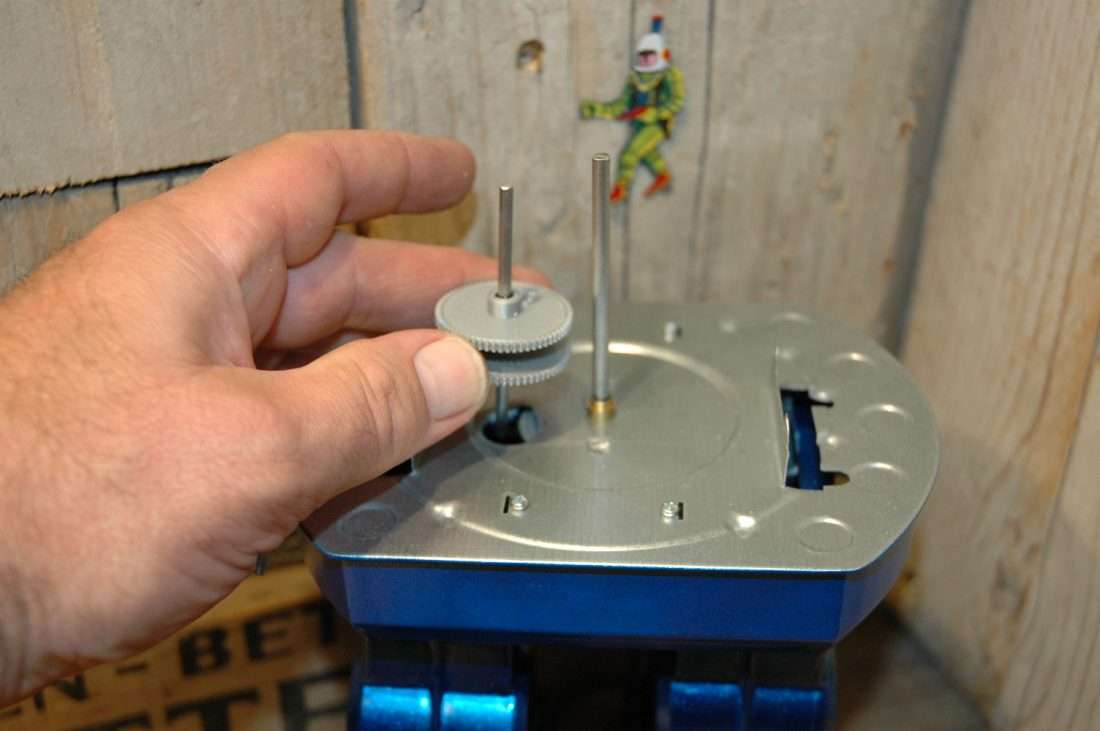 VST / SH - Shigeru Giant Laser Robot