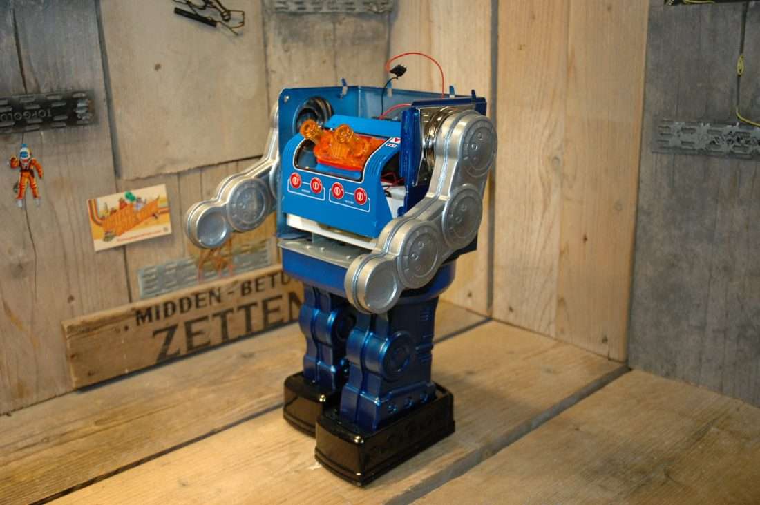 VST / SH - Shigeru Giant Laser Robot