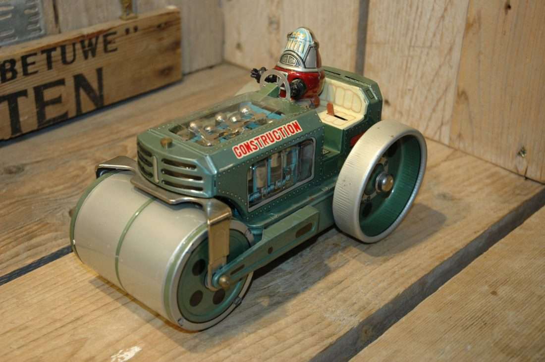 Daiya - Robby Road Construction Roller