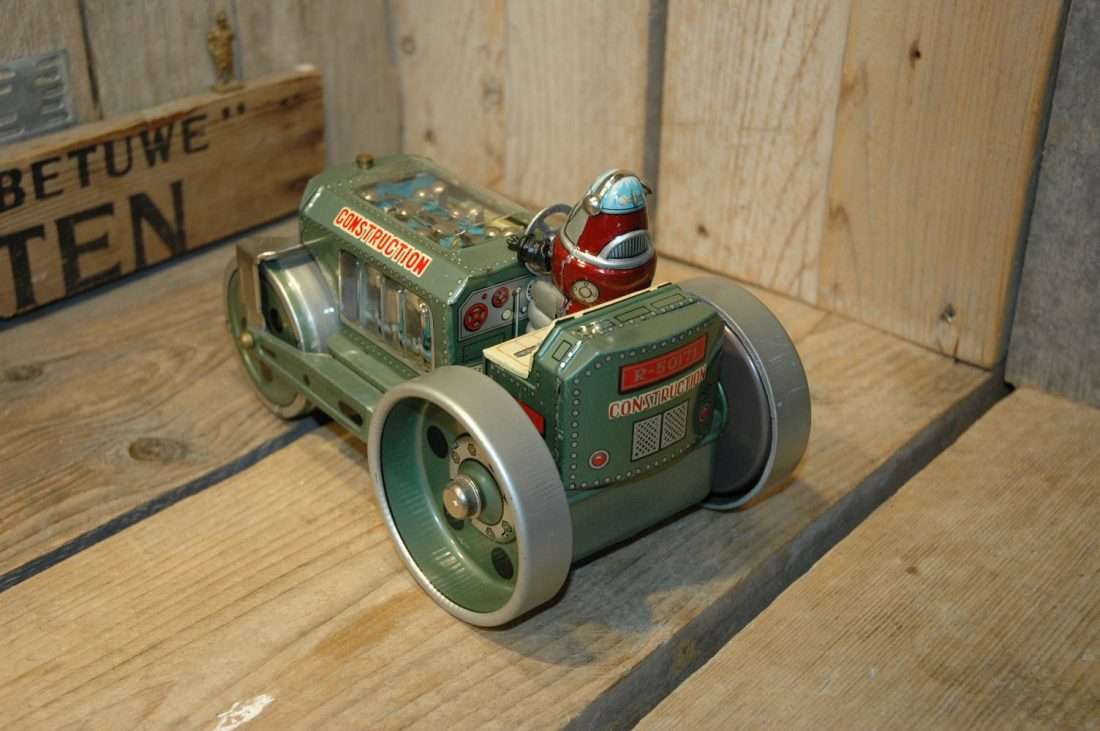 Daiya - Robby Road Construction Roller